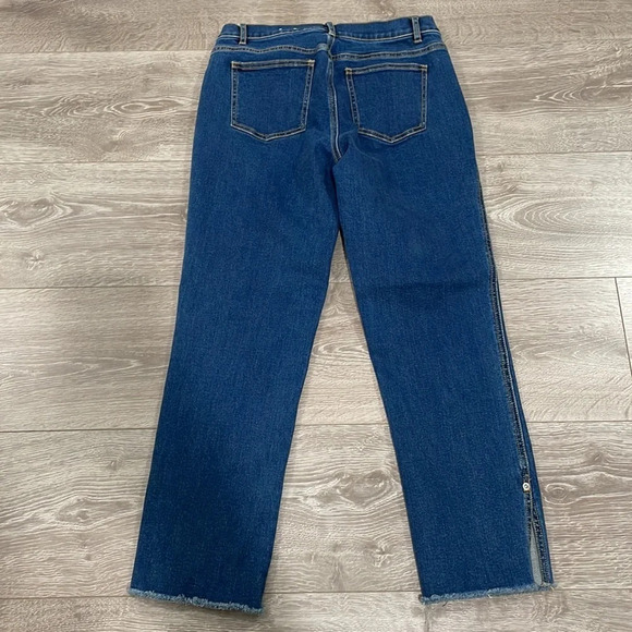 NWOT J. McLaughlin Teagan Straight Leg Side Slits Denim Jeans 2 - Picture 15 of 15